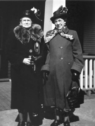 344: Elizabeth (Dunphy) Reddy and Mary (Dunphy) Ryan, at Bell Island. (circa 1950) [courtesy of Marg  (Ryan) Martin]  - Elizabeth daughter of John Dunphy &amp;amp; Catherine Ryan, married Michael Reddy; Mary daughter  of Patrick Dunphy &amp;amp; Elizabeth Byrne, married Denis Ryan